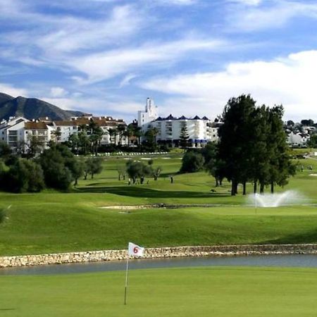 5* Stunning Golf & Sea Apartment Mijas Exteriör bild