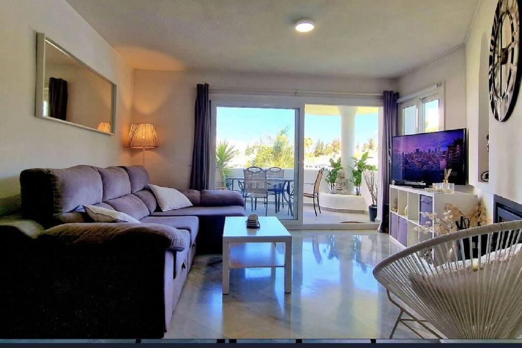 5* Stunning Golf & Sea Apartment Mijas Exteriör bild