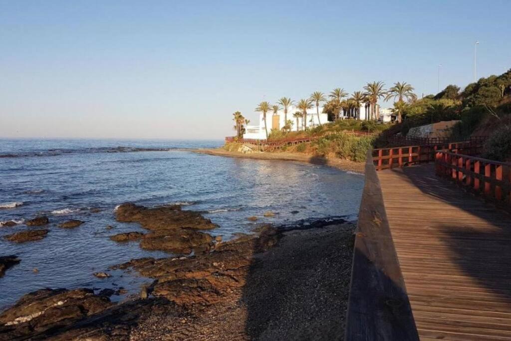 5* Stunning Golf & Sea Apartment Mijas Exteriör bild