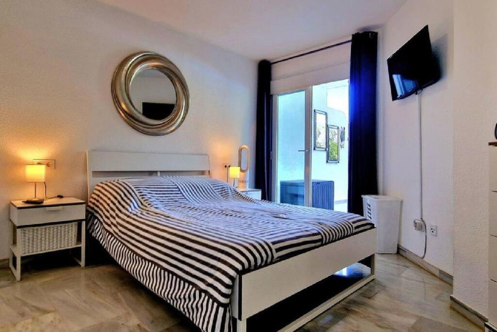 5* Stunning Golf & Sea Apartment Mijas Exteriör bild